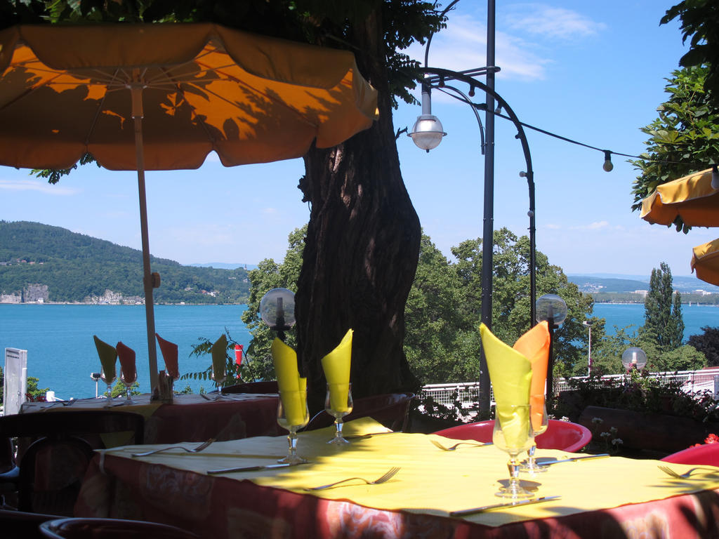 Hotel Restaurant - Acacias Bellevue Veyrier-du-Lac Εξωτερικό φωτογραφία