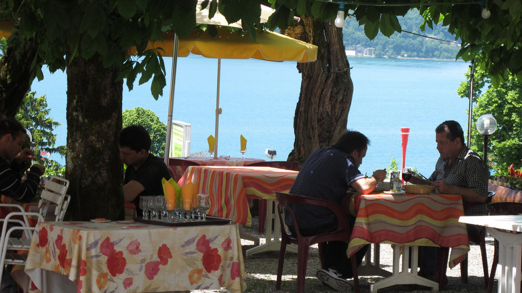 Hotel Restaurant - Acacias Bellevue Veyrier-du-Lac Εξωτερικό φωτογραφία